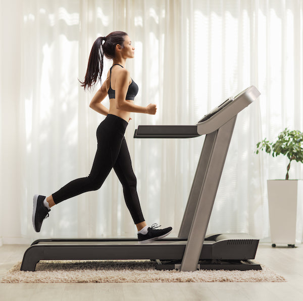 5 Ways to Stay Motivated While Working Out From Home
